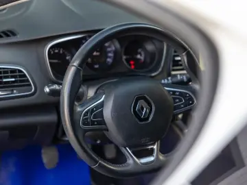 Renault Megane 1.5 dCi  Euro 6  Navi  Climatronic  Bluetooth