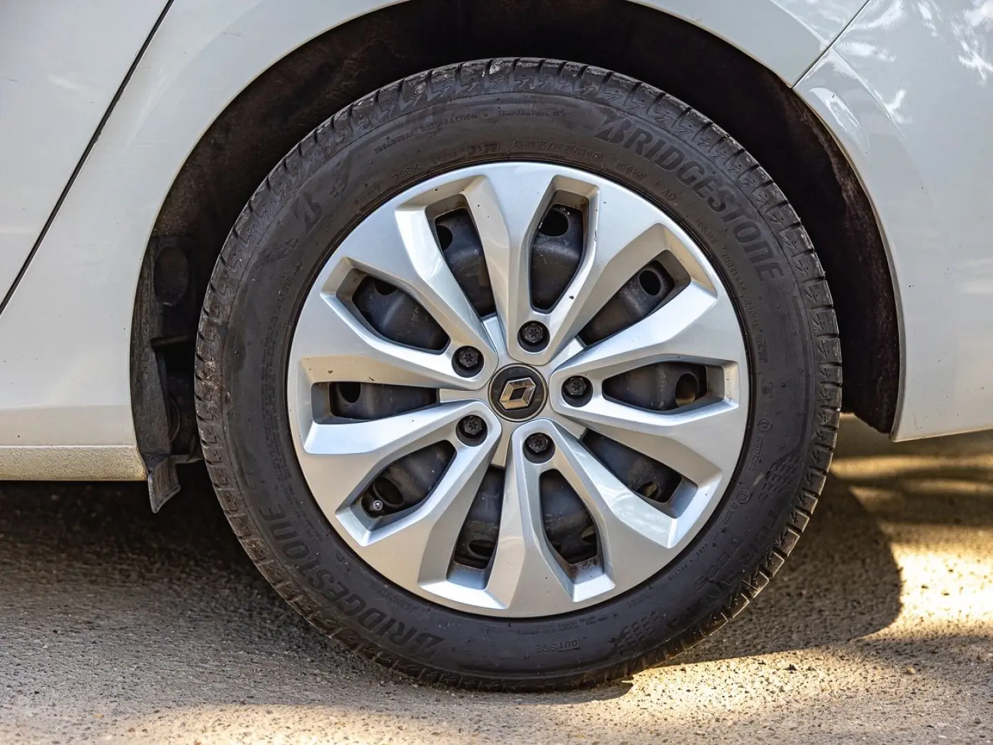 Renault Megane 1.5 dCi  Euro 6  Navi  Climatronic  Bluetooth