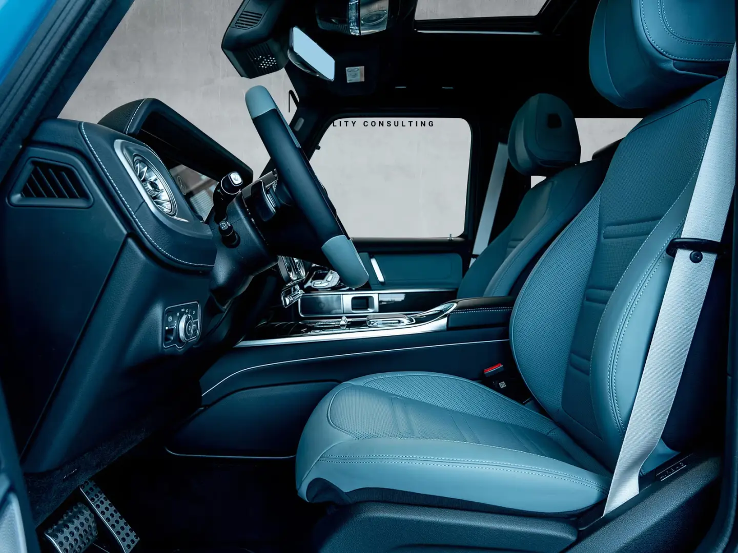 Mercedes-Benz G 580 EQ  BlackPanel 2025