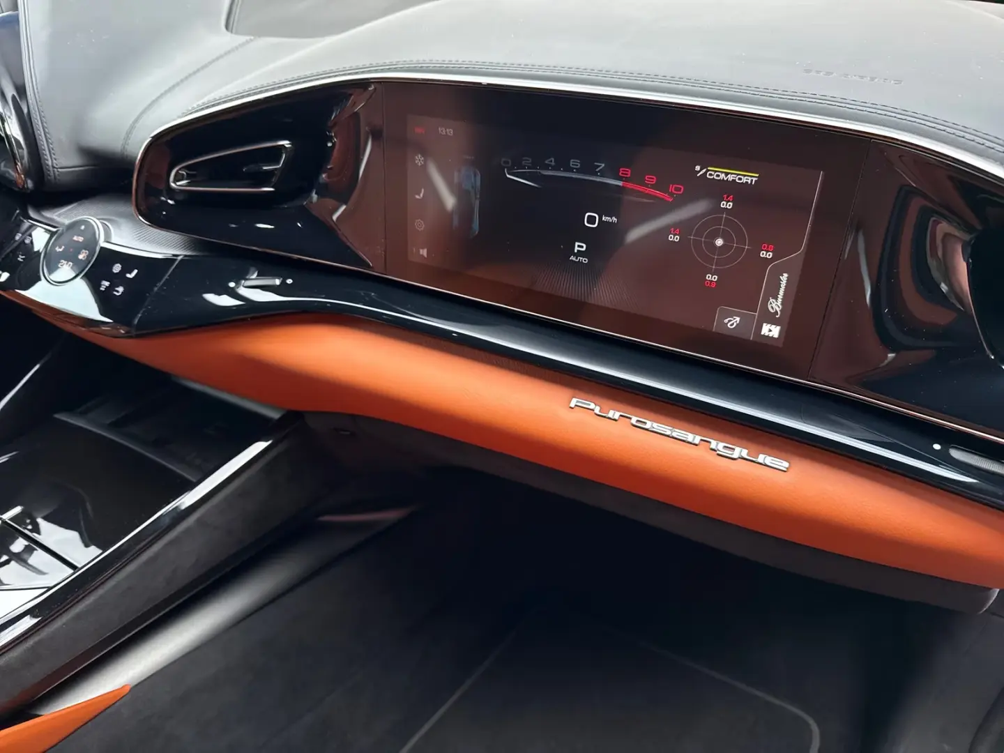 Ferrari Purosangue  Embleme  HiFi PDC Climă Piele