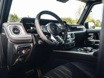 G 63 AMG 4x4  Manufaktur Carbon Massage 360 -Kamera