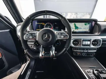 G 63 AMG 4x4  Manufaktur Carbon Massage 360 -Kamera