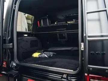 G 63 AMG 4x4  Manufaktur Carbon Massage 360 -Kamera