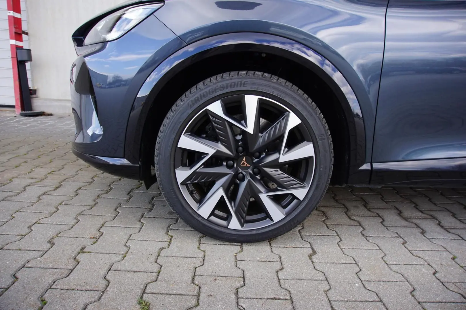 Formentor VZ 2.0TSI 4Drive Navi Mir Pano ACC Kam