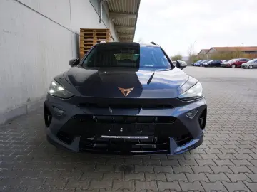 Formentor VZ 2.0TSI 4Drive Navi Mir Pano ACC Kam