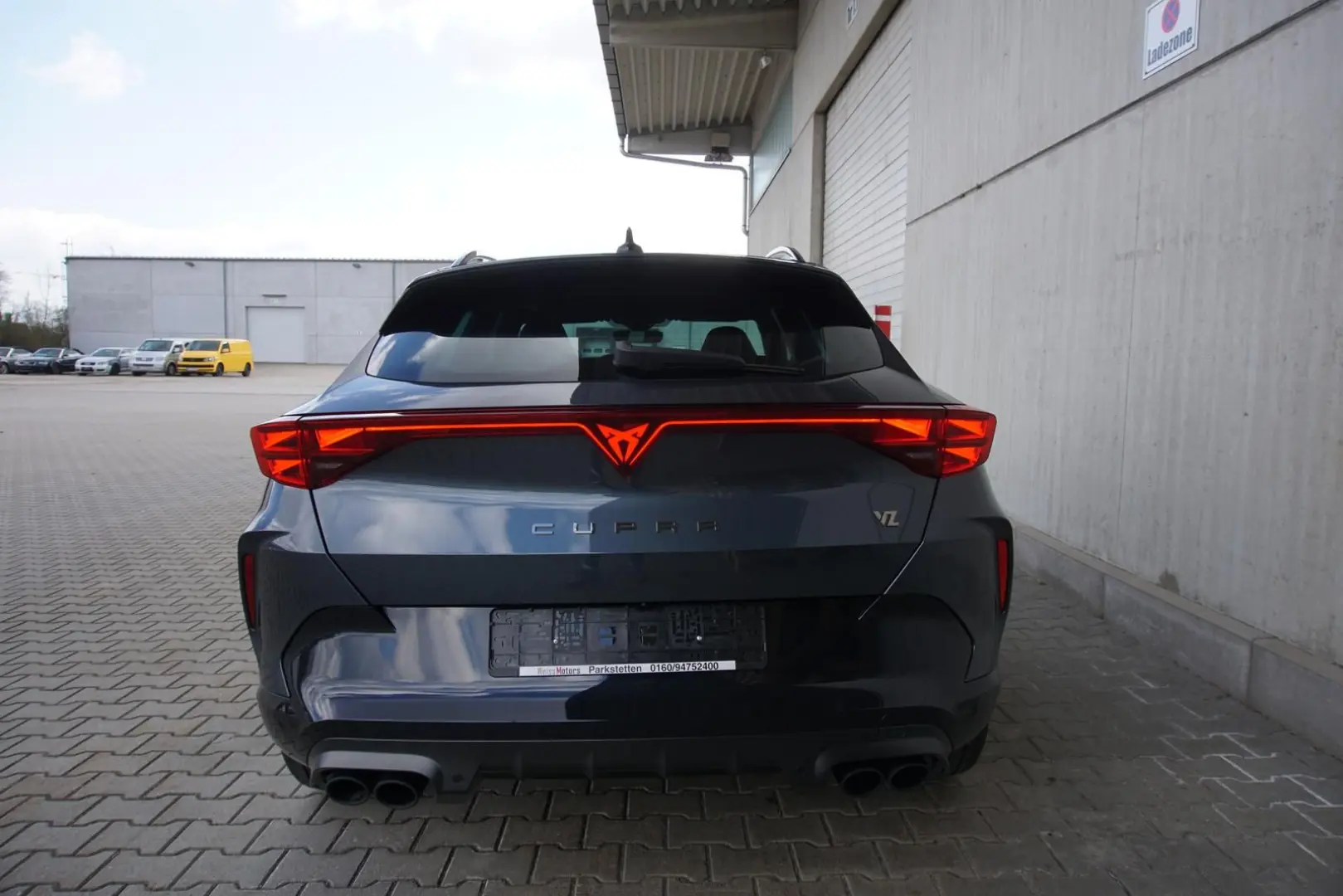 Formentor VZ 2.0TSI 4Drive Navi Mir Pano ACC Kam