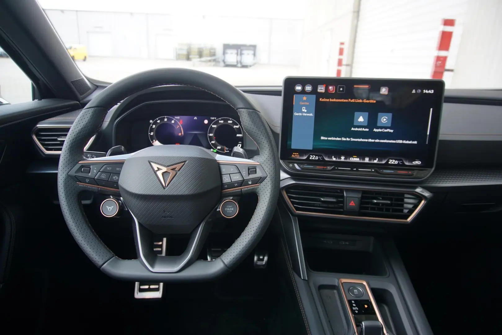 Formentor VZ 2.0TSI 4Drive Navi Mir Pano ACC Kam