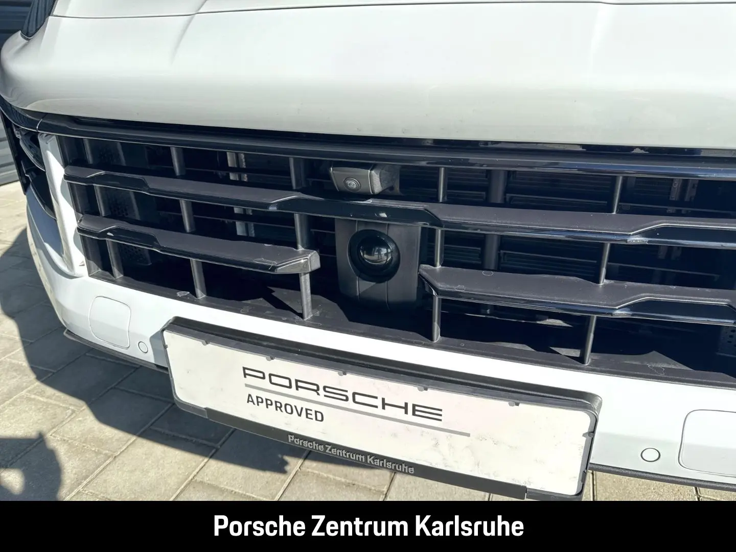 Cayenne E-Hybrid BOSE Luftfederung InnoDrive LED