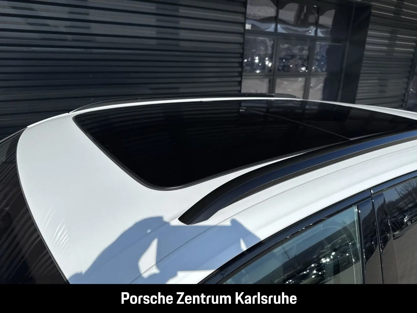 Cayenne E-Hybrid BOSE Luftfederung InnoDrive LED