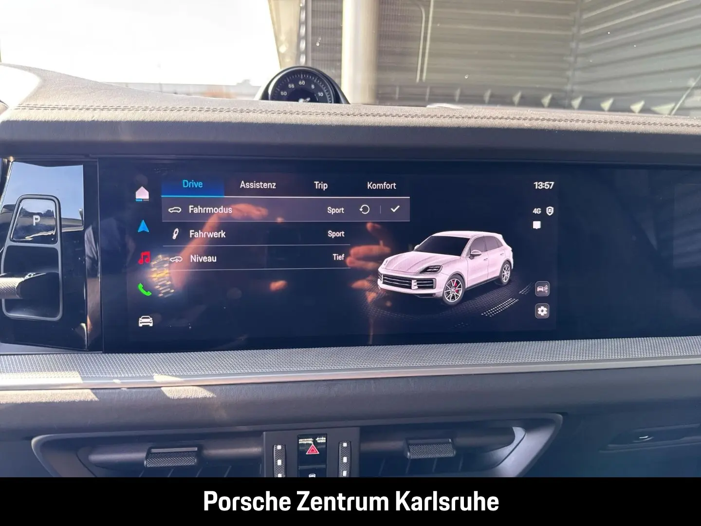 Cayenne E-Hybrid BOSE Luftfederung InnoDrive LED