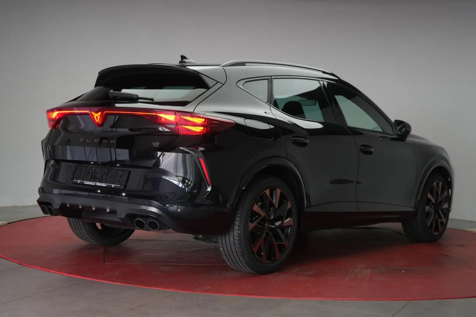 Formentor 2.0 TSI 4Drive DSG VZ FullLink ACC Kam