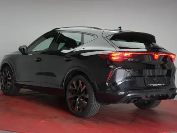 Formentor 2.0 TSI 4Drive DSG VZ FullLink ACC Kam