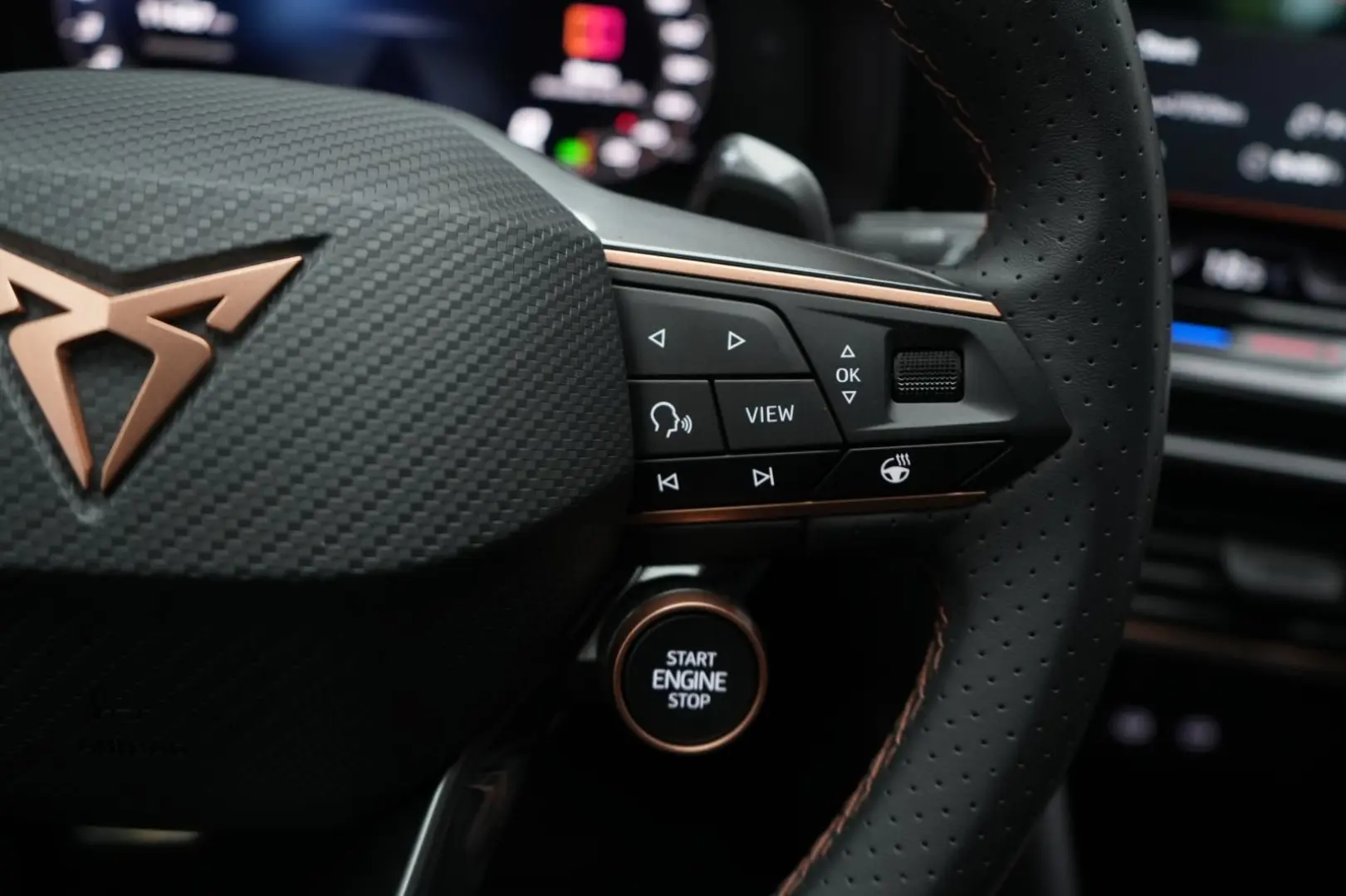 Formentor 2.0 TSI 4Drive DSG VZ FullLink ACC Kam