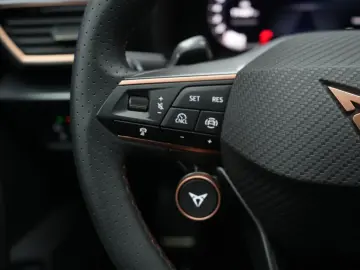 Formentor 2.0 TSI 4Drive DSG VZ FullLink ACC Kam