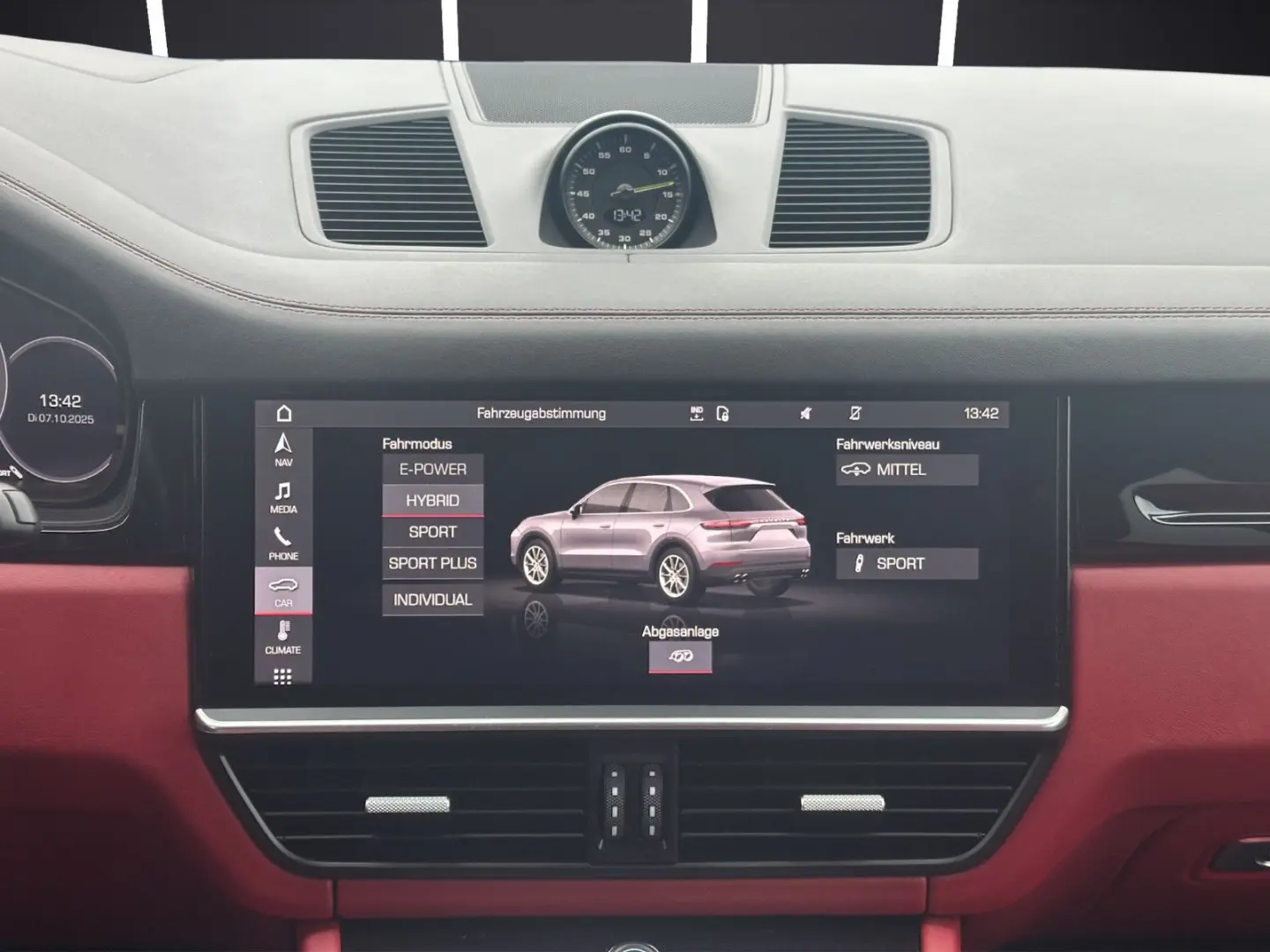 Cayenne E-Hybrid Matrix AHK Carplay Bose Head-up