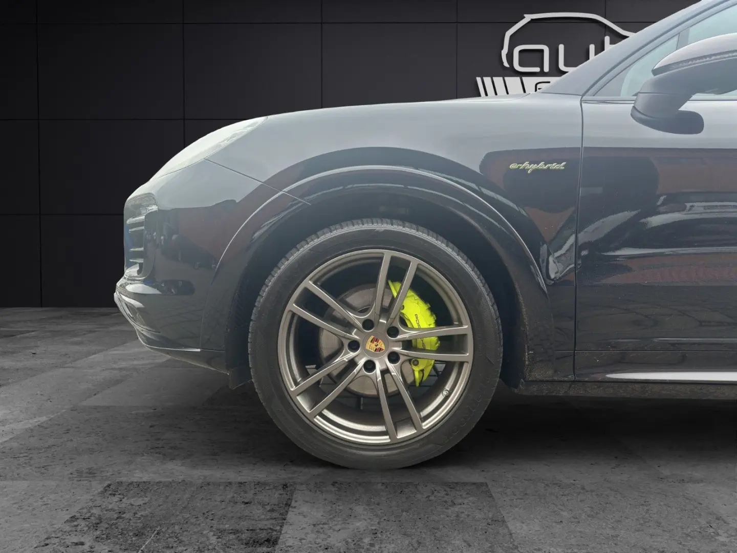 Cayenne E-Hybrid Matrix AHK Carplay Bose Head-up