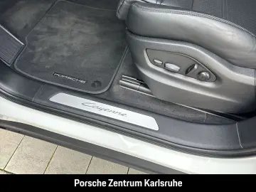 Cayenne E-Hybrid BOSE LED-Matrix Panoramadach