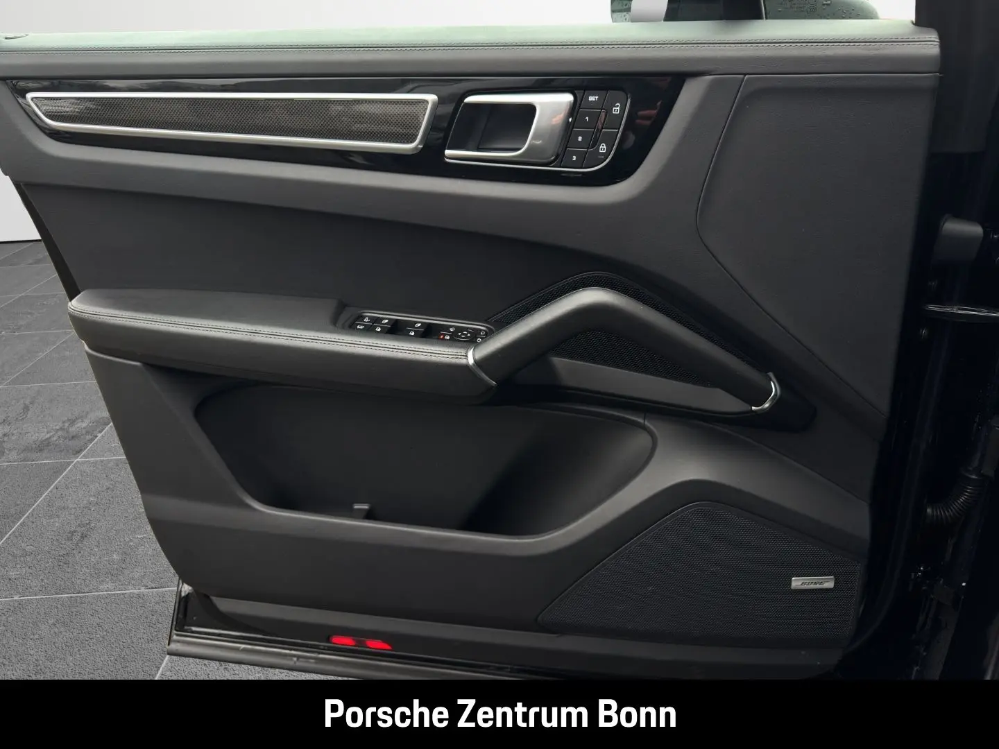 Cayenne E-Hybrid Platinum Edition InnoDrive BOSE