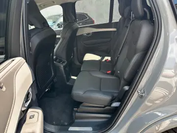 XC90 T8 Plus Bright Plug-In Hybrid AWD