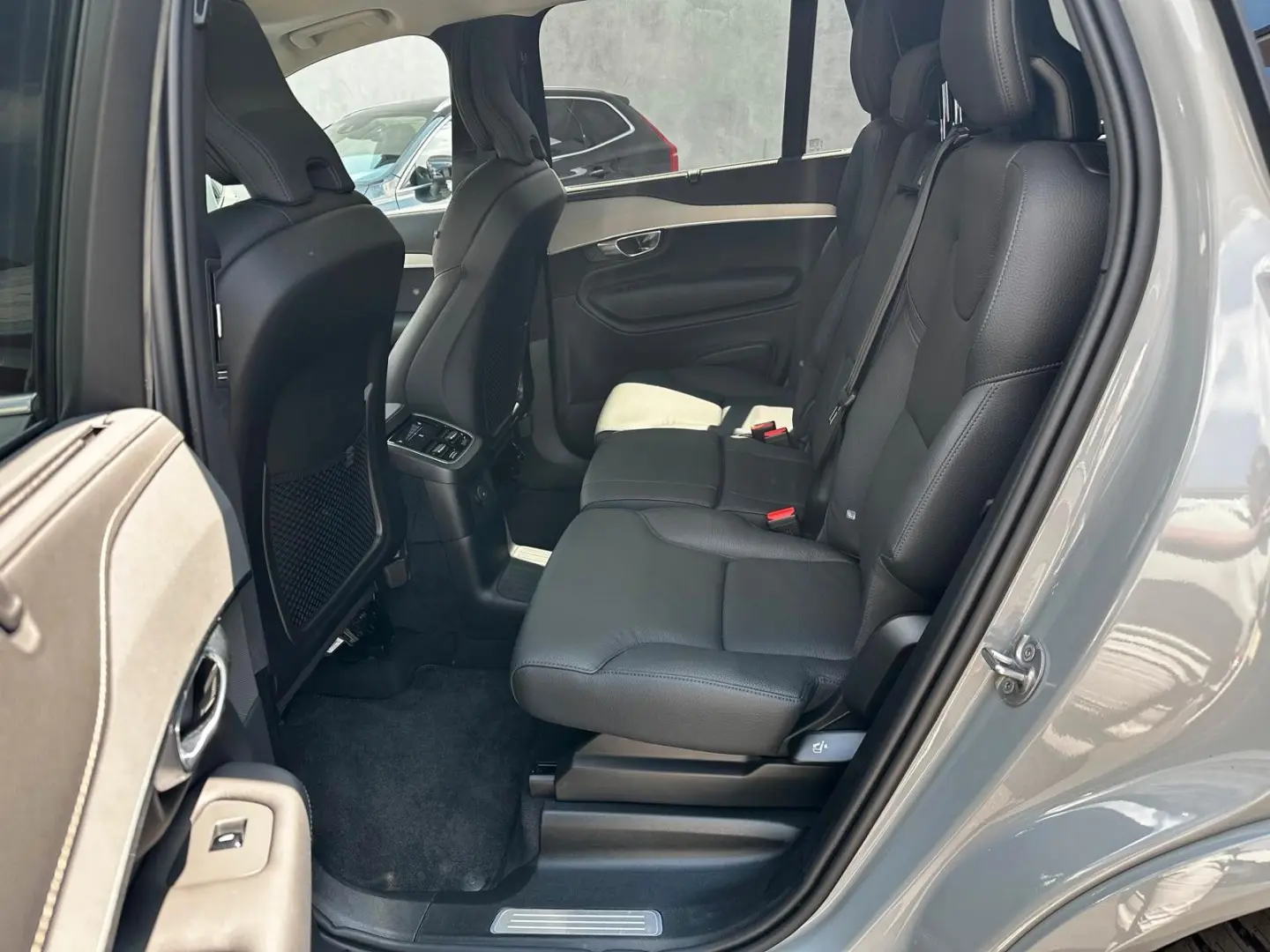 XC90 T8 Plus Bright Plug-In Hybrid AWD