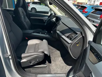 XC90 T8 Plus Bright Plug-In Hybrid AWD