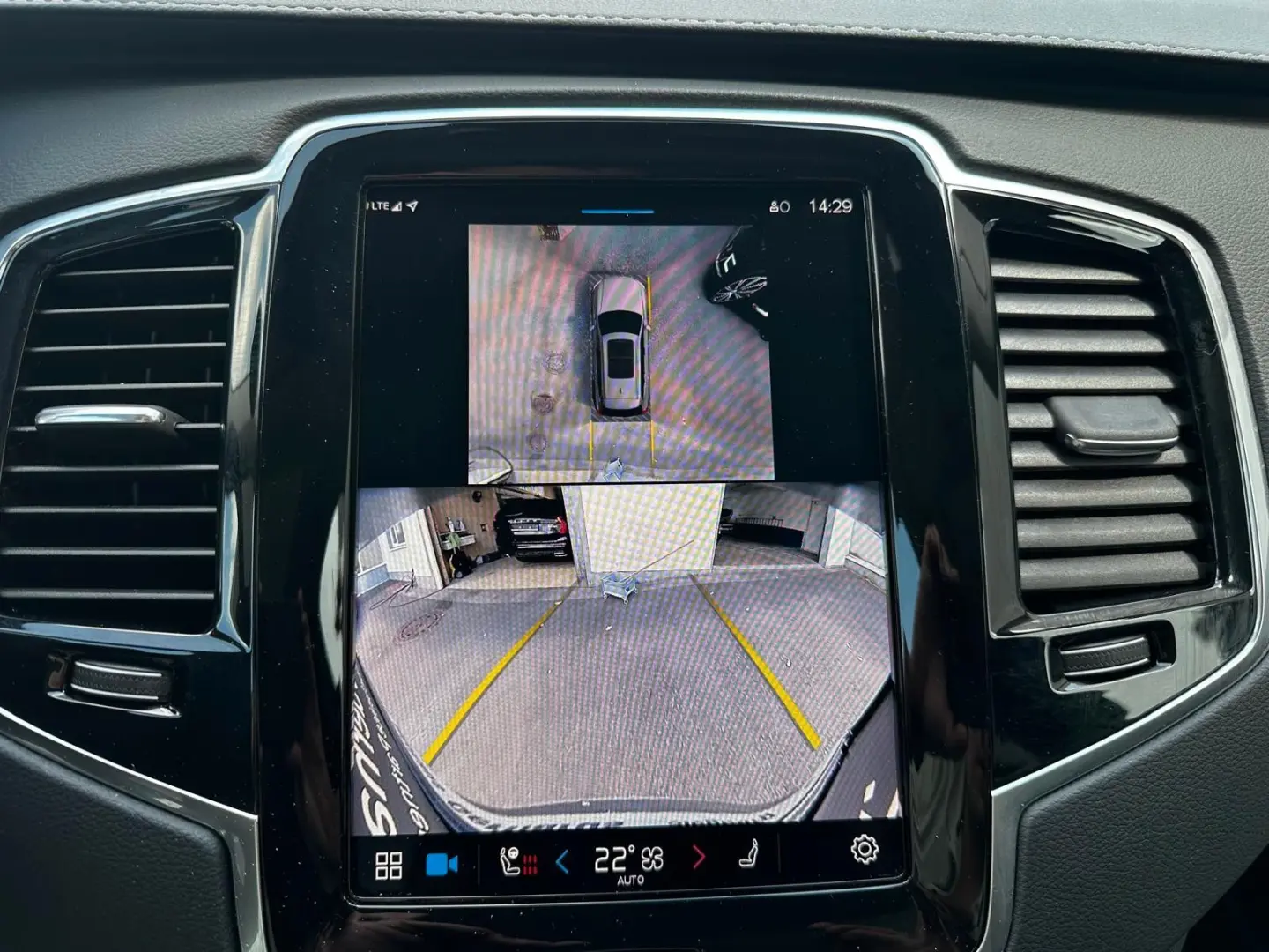 XC90 T8 Plus Bright Plug-In Hybrid AWD