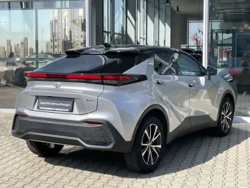C-HR 1.8 Hybrid   Team Deutschland