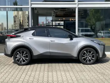 C-HR 1.8 Hybrid   Team Deutschland
