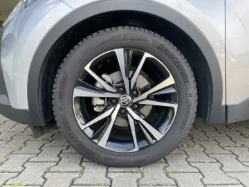 C-HR 1.8 Hybrid   Team Deutschland