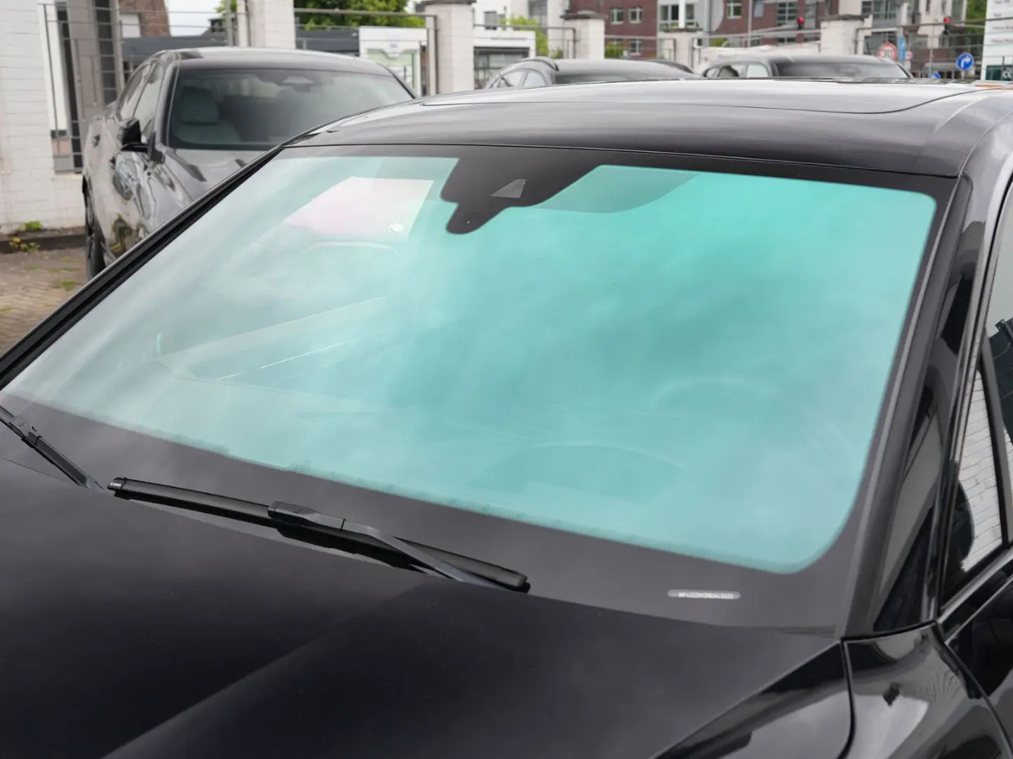 E-Hybrid SPORTDESIGN-HINTERACHSL.-PDCC-HUD-VOLL