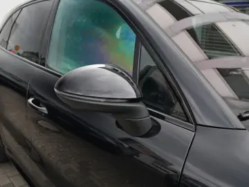 E-Hybrid SPORTDESIGN-HINTERACHSL.-PDCC-HUD-VOLL