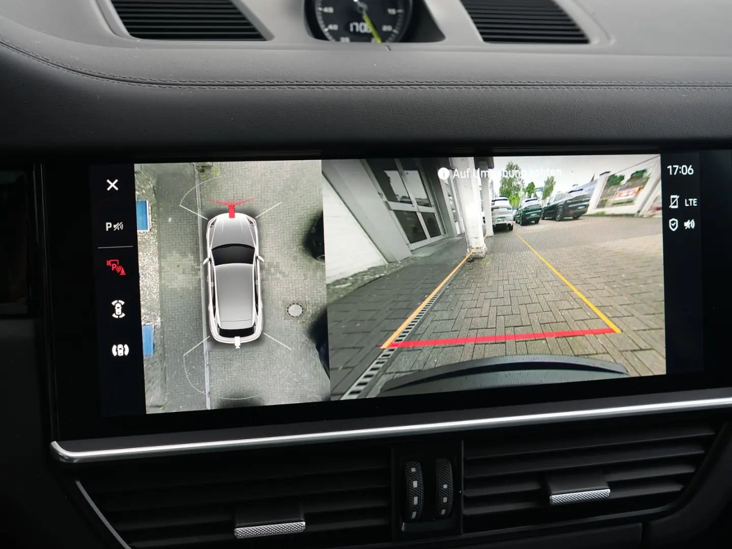 E-Hybrid SPORTDESIGN-HINTERACHSL.-PDCC-HUD-VOLL
