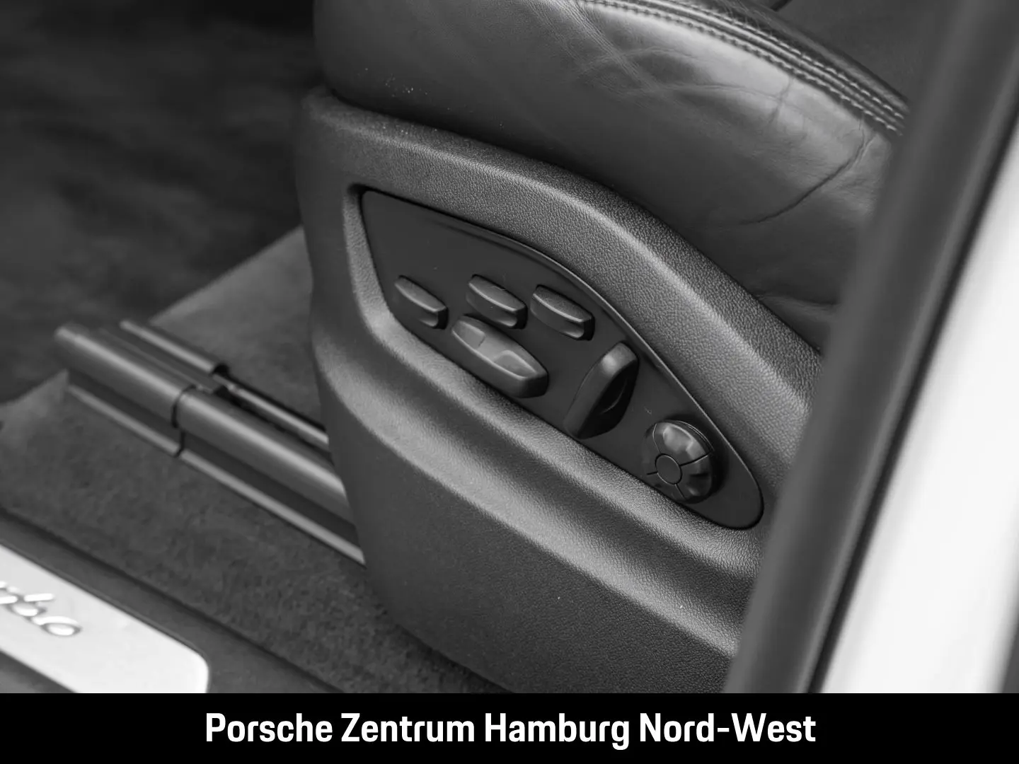 Cayenne Turbo Coupe Sportabgasanlage Komfortzug.