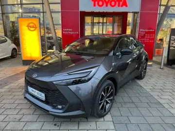 C-HR Plug In Team Deutschland