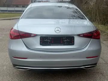 C 220  Lim. C 220 d NAVI 8xbereift AVANTGARDE