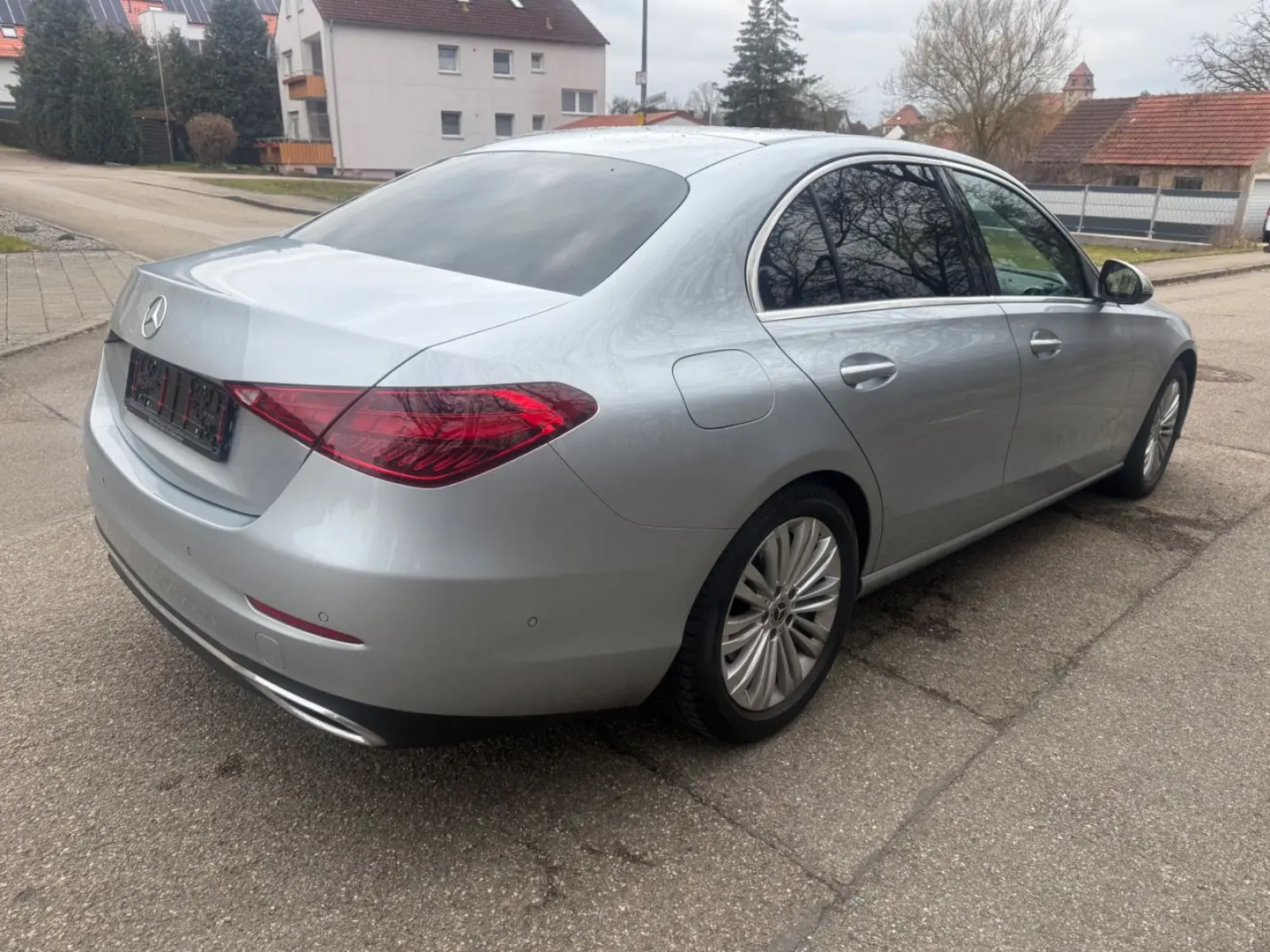 C 220  Lim. C 220 d NAVI 8xbereift AVANTGARDE