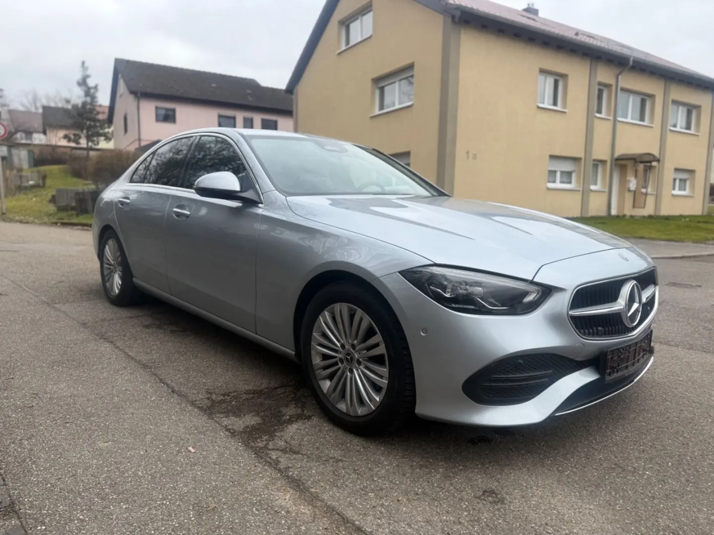C 220  Lim. C 220 d NAVI 8xbereift AVANTGARDE