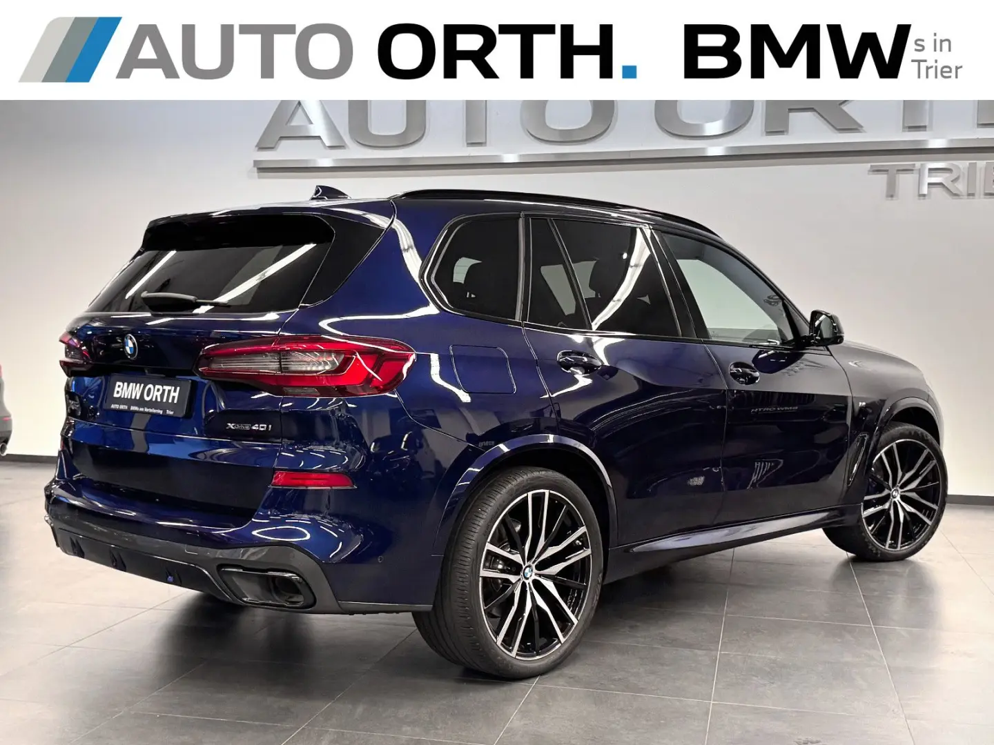 X5 xDrive40i M-SPORT  7-SITZE  PANO SITZLÜFT AHK