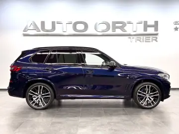 X5 xDrive40i M-SPORT  7-SITZE  PANO SITZLÜFT AHK