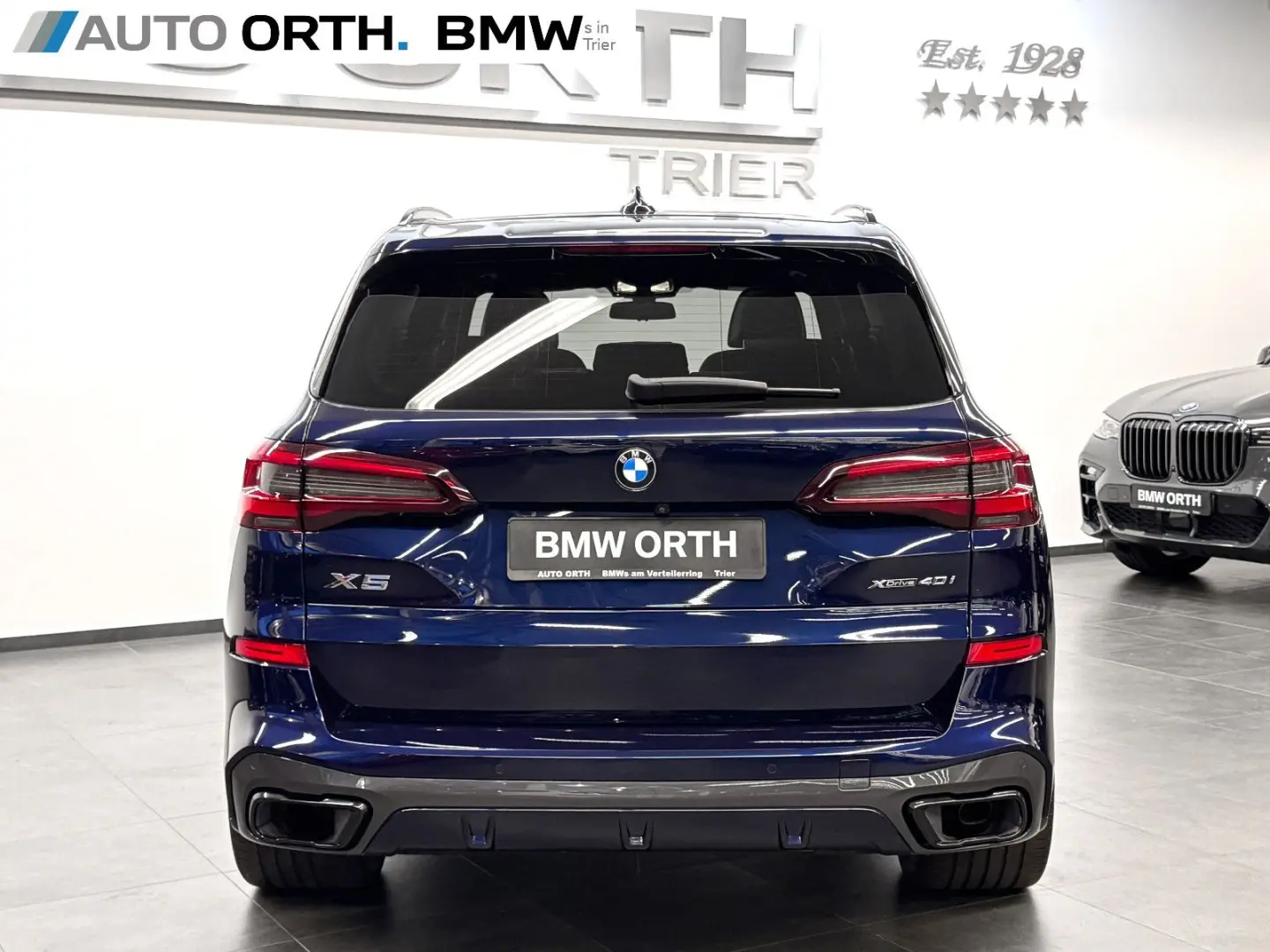X5 xDrive40i M-SPORT  7-SITZE  PANO SITZLÜFT AHK