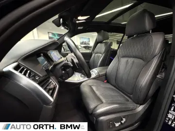X5 xDrive40i M-SPORT  7-SITZE  PANO SITZLÜFT AHK
