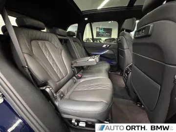 X5 xDrive40i M-SPORT  7-SITZE  PANO SITZLÜFT AHK