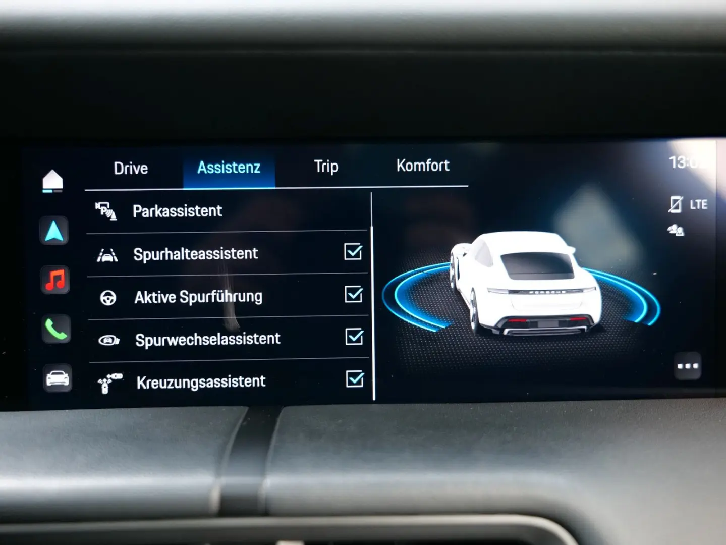 Taycan 4S SPORT DESIGN INNO PASSANGE SCREEN PANO