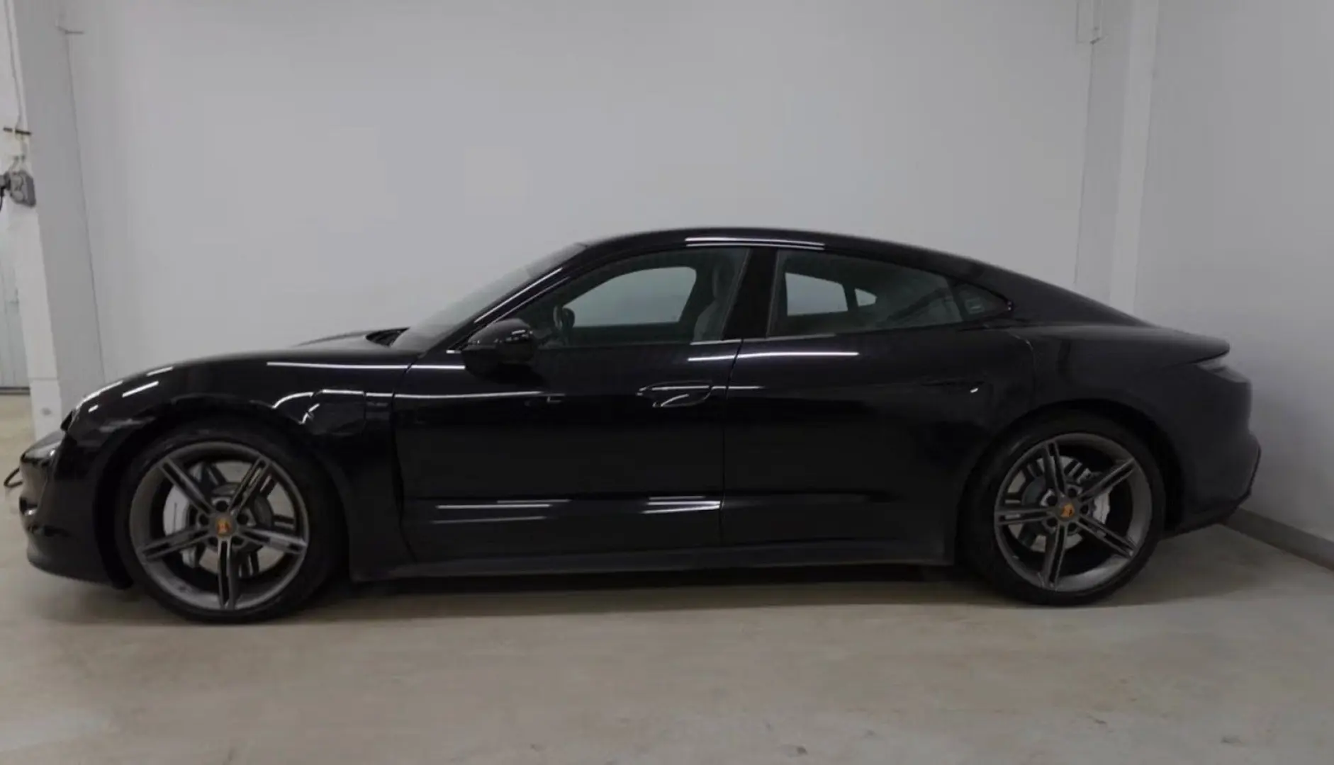Taycan 4 S