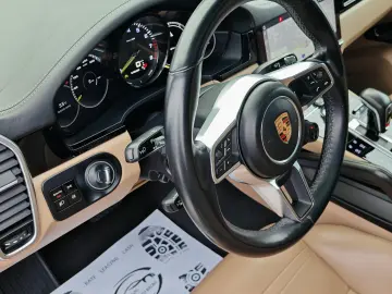 Porsche Cayenne E-Hybrid