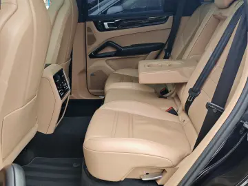 Porsche Cayenne E-Hybrid