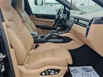 Porsche Cayenne E-Hybrid