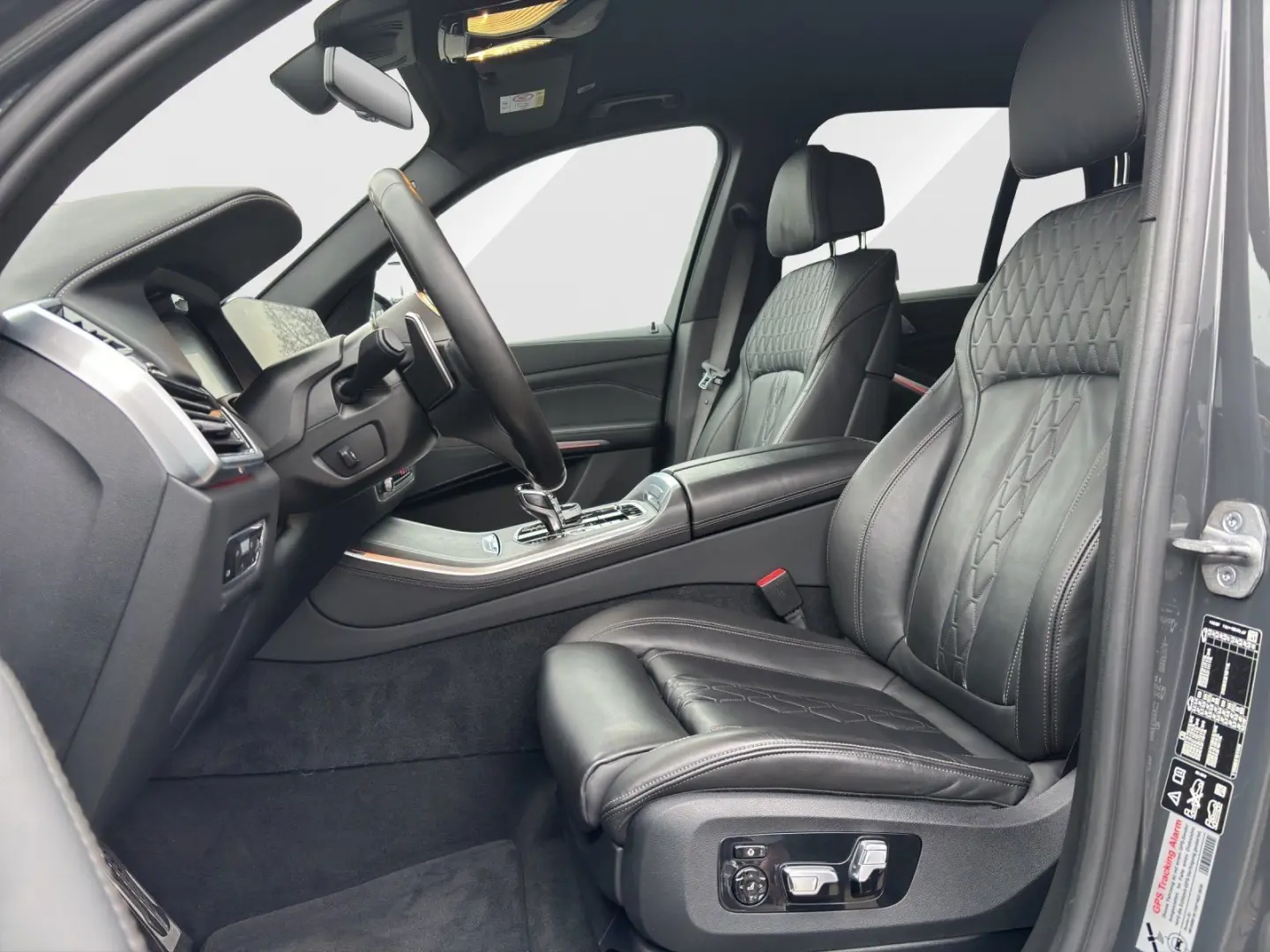 X5 xDrive30d M Sport   Luftfed.   AHK   Standhz.