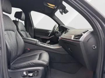 X5 xDrive30d M Sport   Luftfed.   AHK   Standhz.
