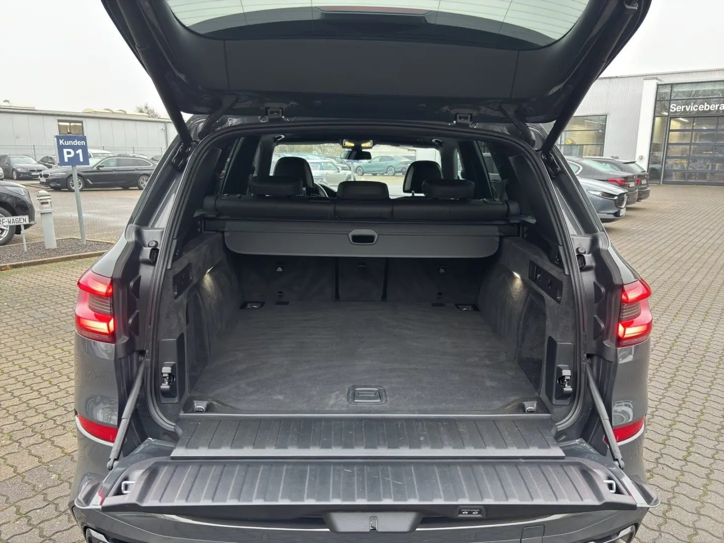 X5 xDrive30d M Sport   Luftfed.   AHK   Standhz.